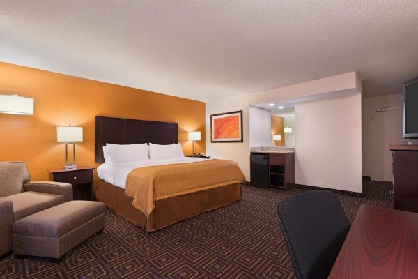 Holiday Inn Knoxville West - Cedar Bluff image 11