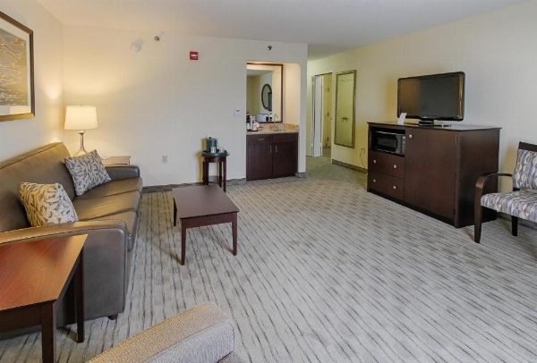 Holiday Inn Knoxville West - Cedar Bluff image 9